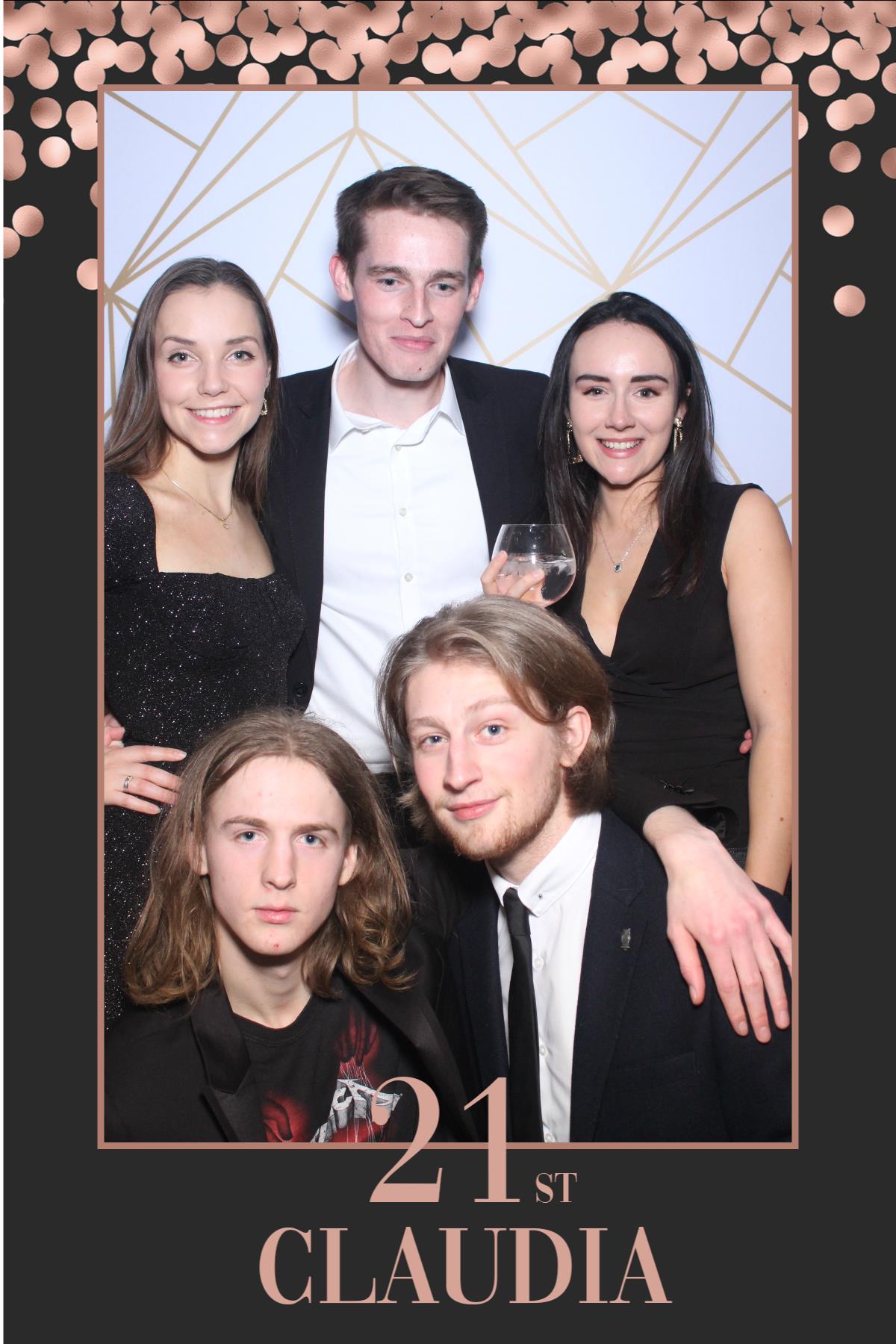 Claudia's 21st  | View more photos from the event at gallery.magicimages.uk/u/MagicImages/Claudias-21st